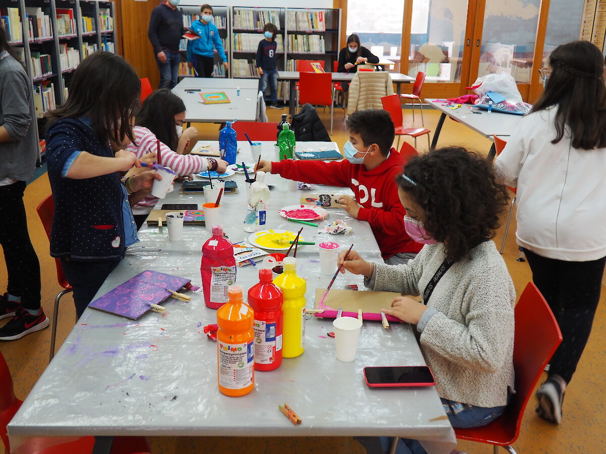 Oficina de Livros Cartoneros Tondela 26 de março 2022